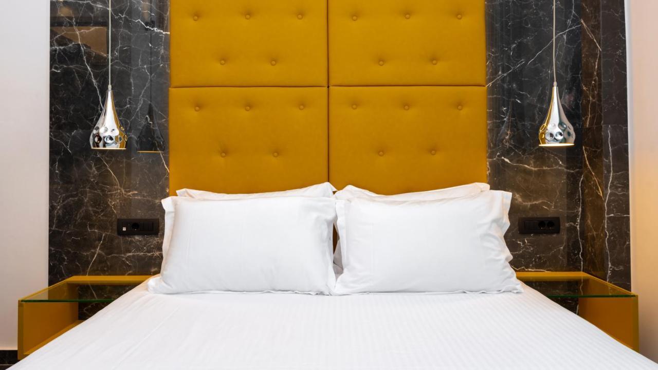 Deluxe Hotel Santorini 산토리니 외부 사진