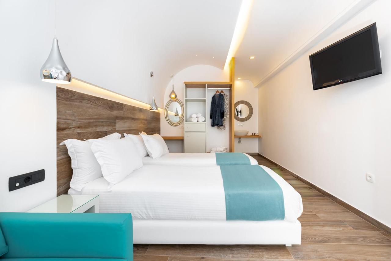 Deluxe Hotel Santorini 산토리니 객실 사진