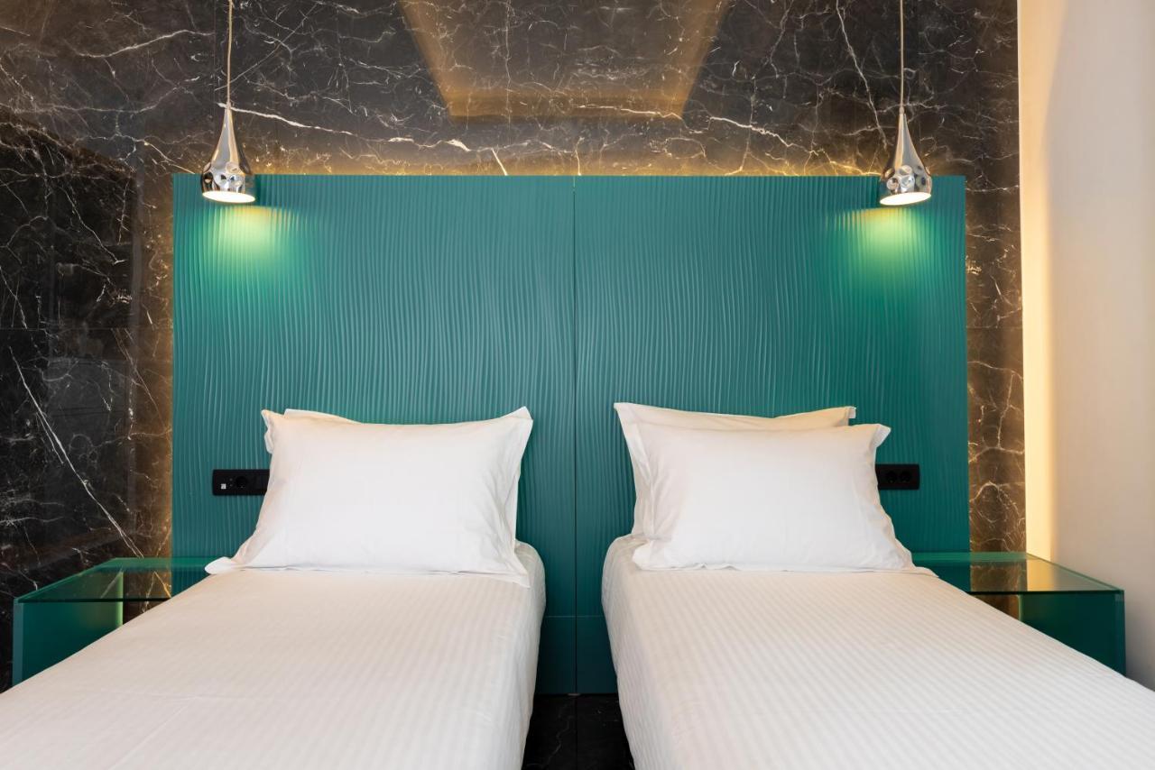 Deluxe Hotel Santorini 산토리니 외부 사진