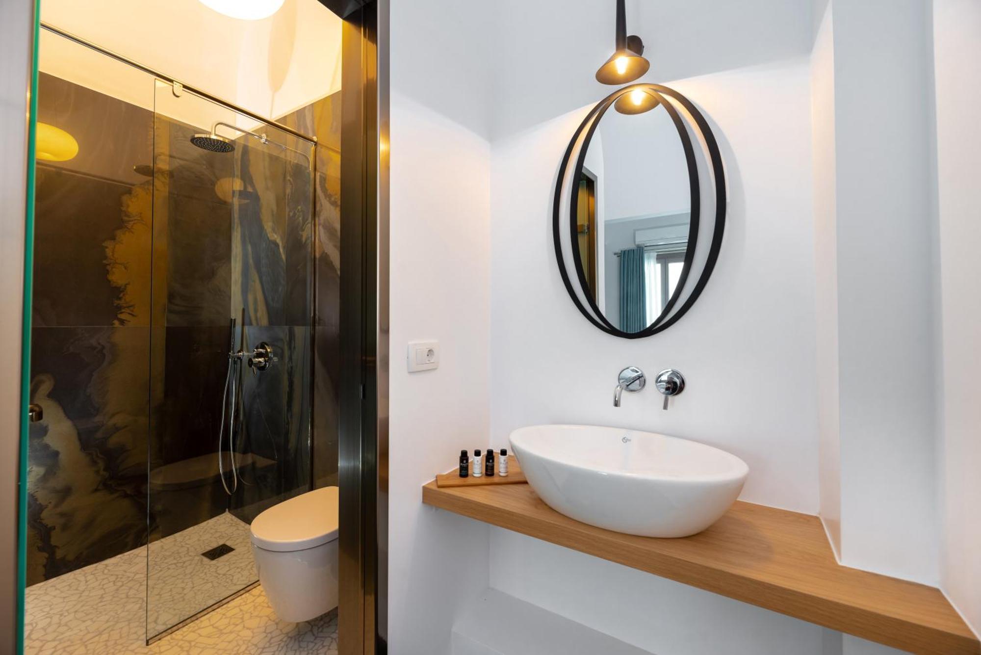 Deluxe Hotel Santorini 산토리니 객실 사진